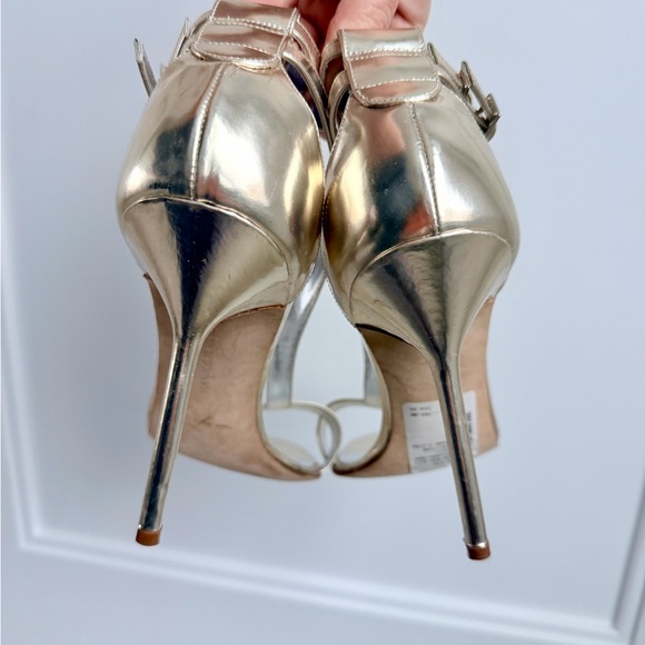 Manolo Blahnik T-strap Sandals 40 - Picture 6 of 9